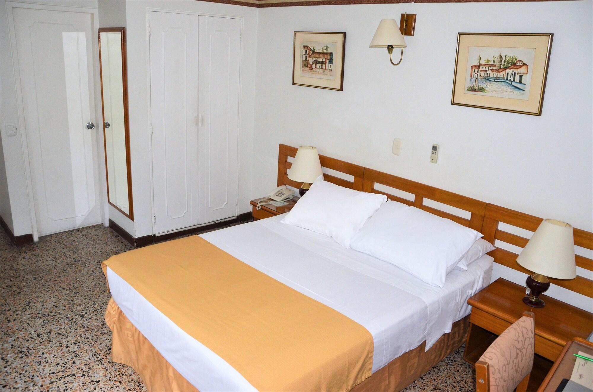 Hotel Villavicencio Plaza Eksteriør bilde