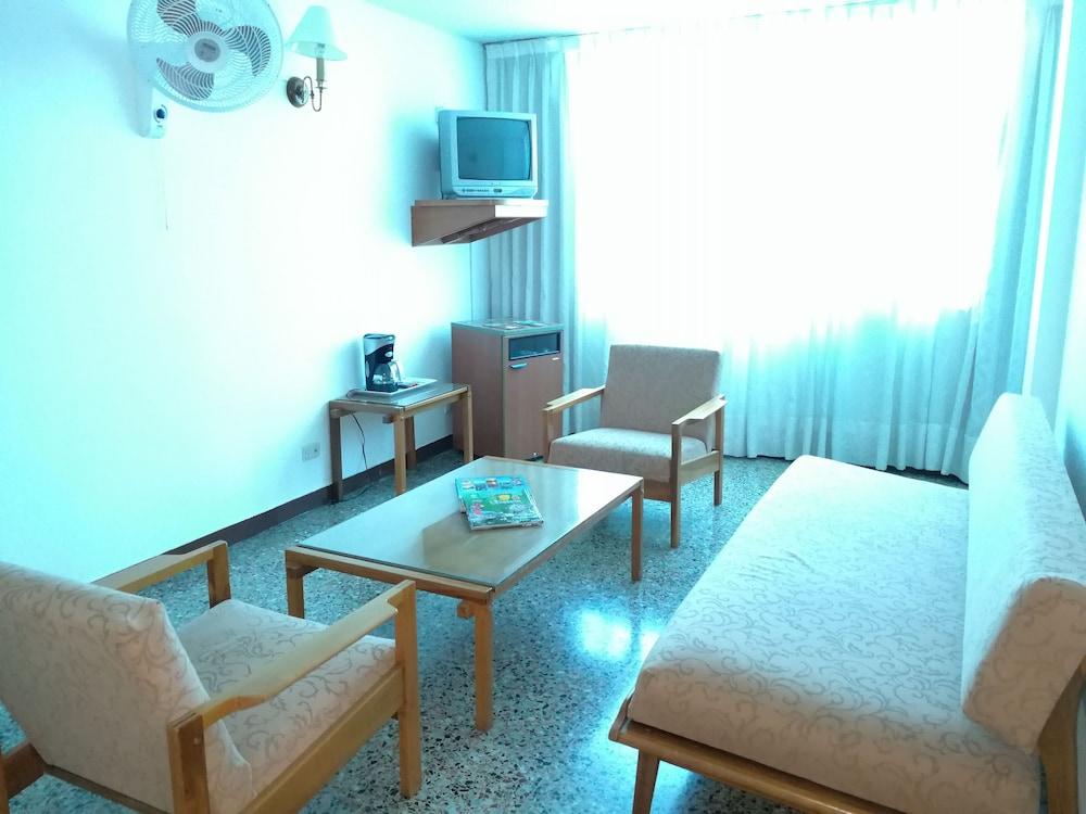 Hotel Villavicencio Plaza Eksteriør bilde