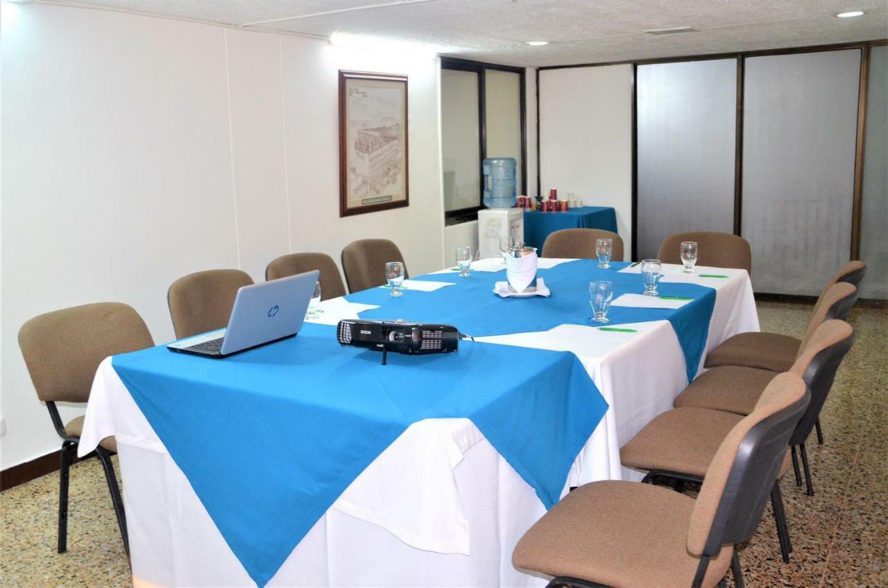 Hotel Villavicencio Plaza Eksteriør bilde