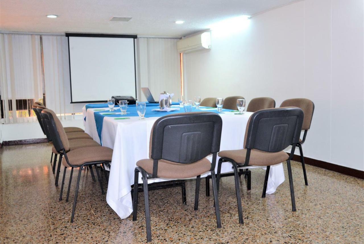 Hotel Villavicencio Plaza Eksteriør bilde