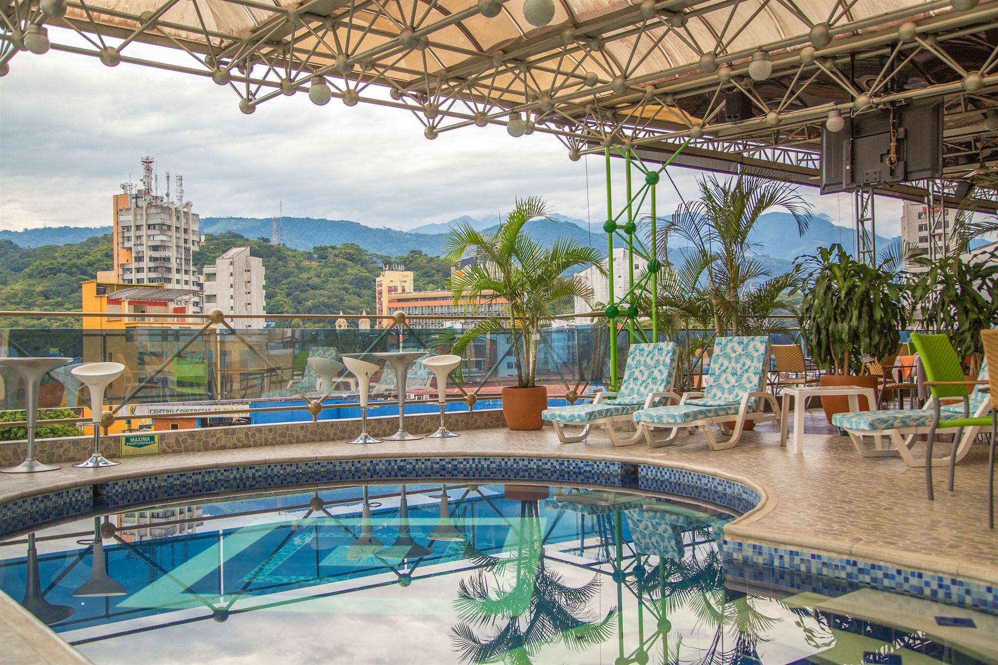 Hotel Villavicencio Plaza Eksteriør bilde