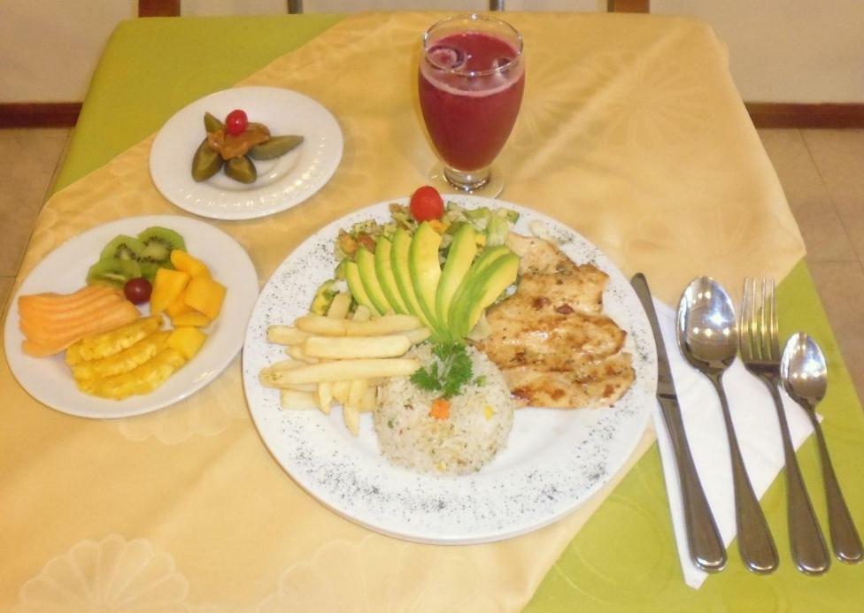 Hotel Villavicencio Plaza Eksteriør bilde