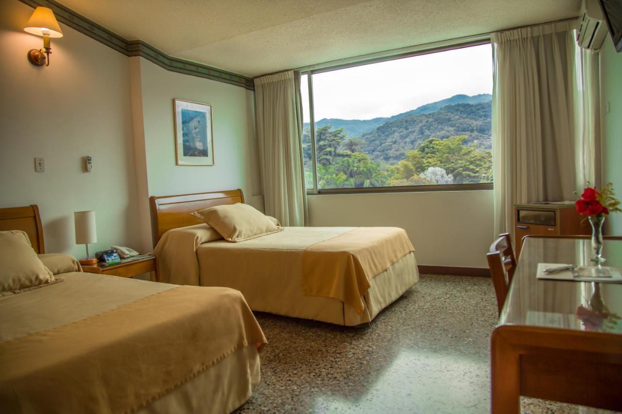 Hotel Villavicencio Plaza Eksteriør bilde