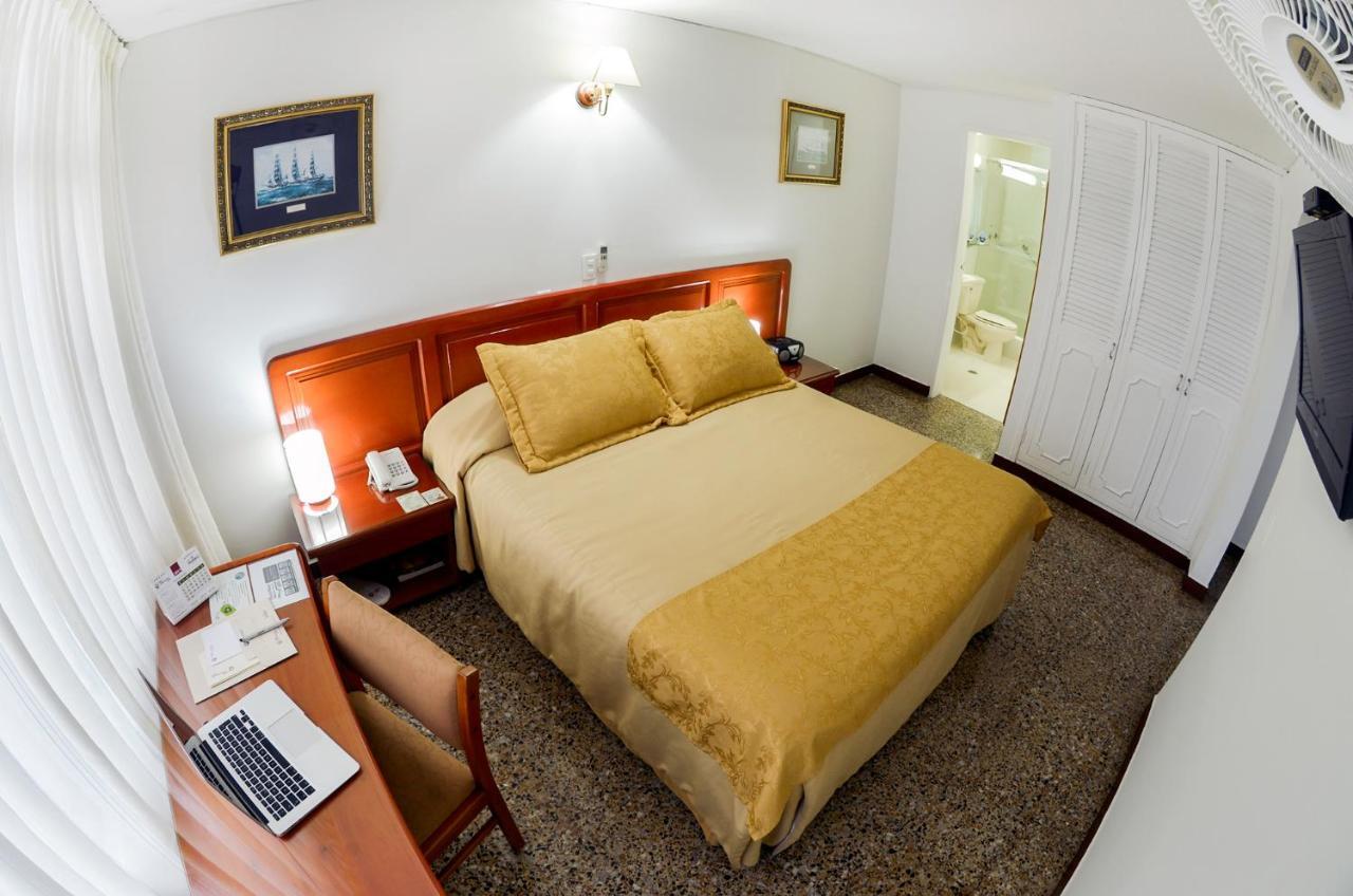 Hotel Villavicencio Plaza Eksteriør bilde